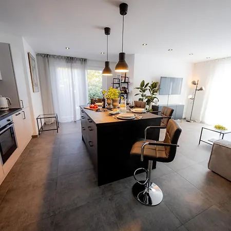 Bonnystay Und Entspannung Naehe Zentrum Apartment *